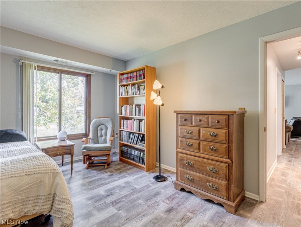 Royal Park Condo Ph I - Residential