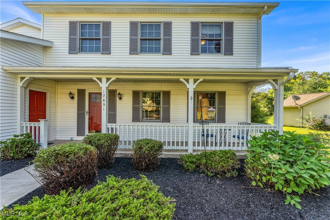 Beautifully maintained 4-bedroom, 3.5-bath home in the sought-after Tanglewood community. Offering 3,552 sq. ft. of living space, this residence features newer paint, carpet, driveway, and an updated kitchen. The main floor includes a private office, formal dining room, living room, and family room, providing both functionality and flow for everyday living and entertaining.
Upstairs, the primary suite is exceptionally large, with a double-sized walk-in closet and private bath. Three additional bedrooms complete the second level, including one with its own en-suite bath.
Outdoor amenities include a spacious deck and open porch overlooking the half-acre lot. Residents enjoy access to Tanglewood’s lake with beach and pavilion, tennis and pickleball courts, playgrounds, and proximity to the Tanglewood Golf Club. Located in the top-rated Kenston Local School District, this home blends modern updates, versatile living spaces, and a premier neighborhood setting.