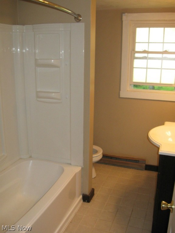 Lake Shore Blvd Estates 02 - Residential Lease