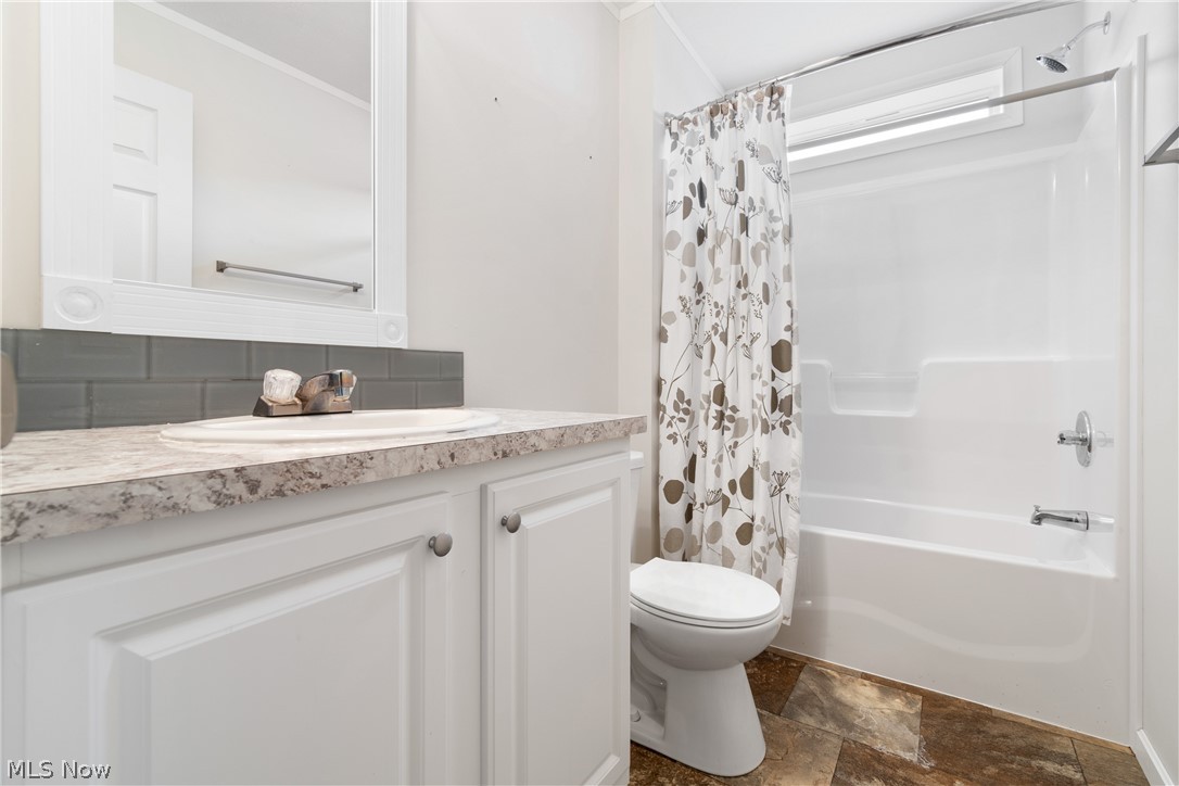 Navarre Village - Residential