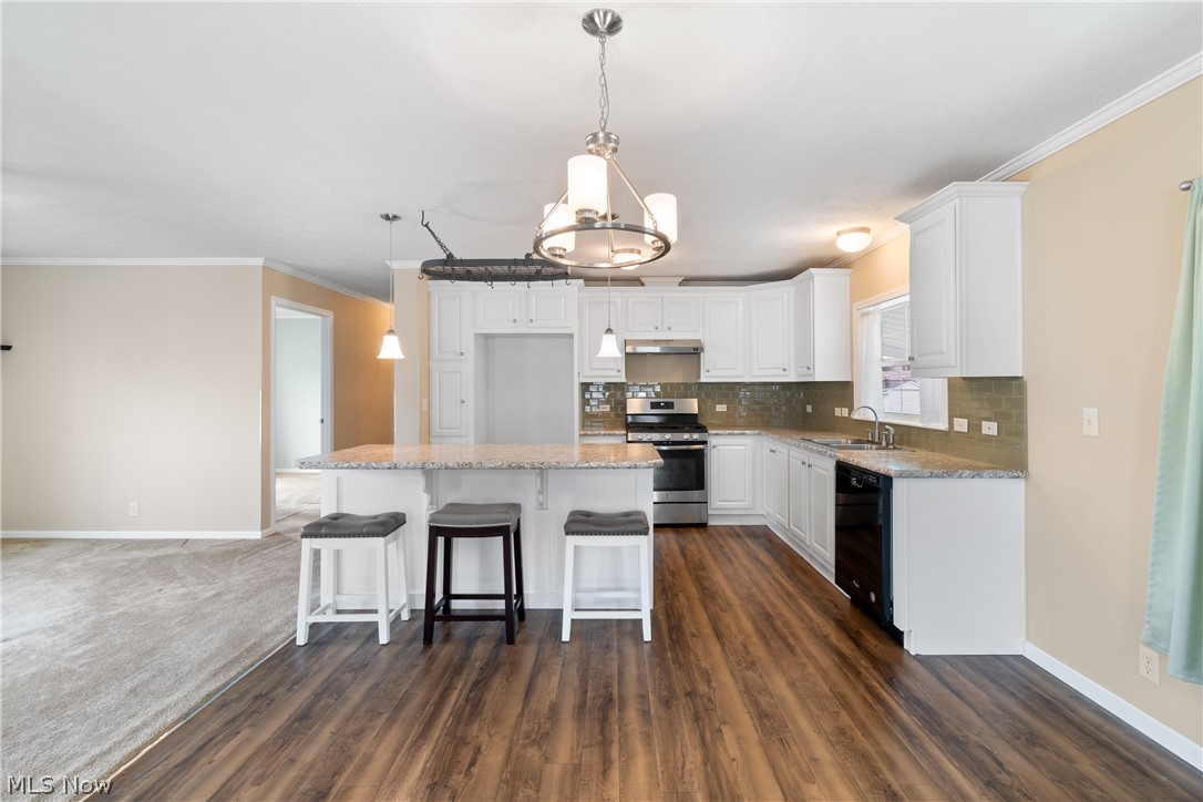 Navarre Village - Residential