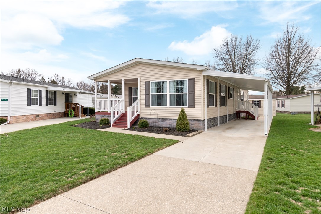 Navarre Village - Residential