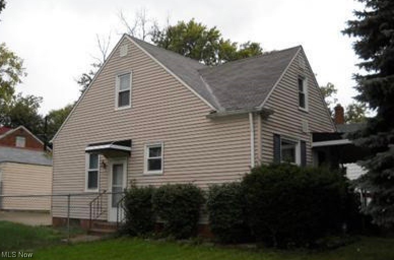 Maple Heights - Residential