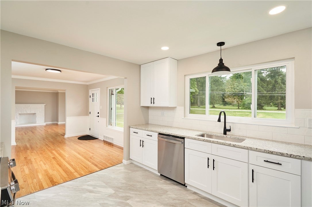 3265 Ridgewood Road