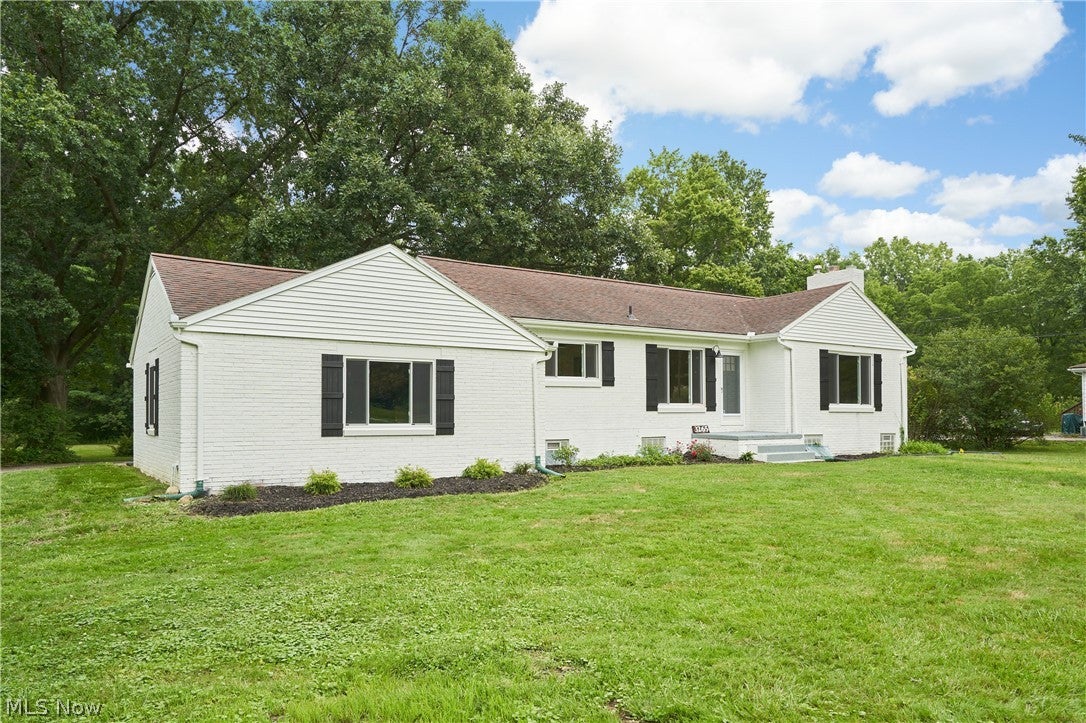 3265 Ridgewood Road