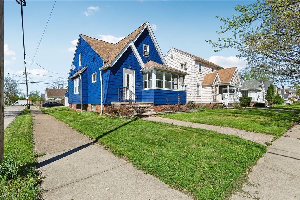 Photo of 13618 Wainstead Avenue, Cleveland, OH 44111 (MLS # 5203830)