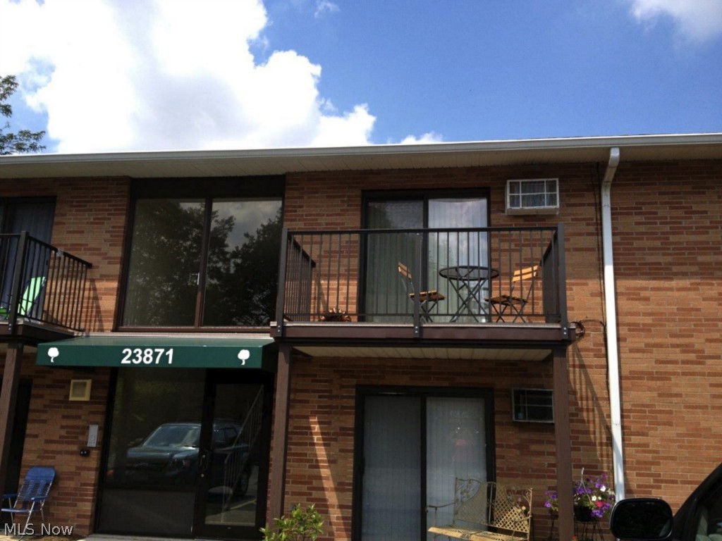 Northwoods Condo - Residential