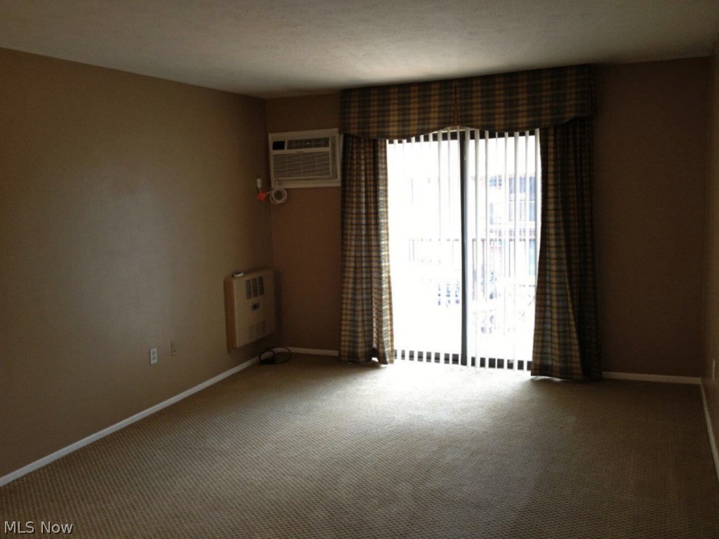 Northwoods Condo - Residential