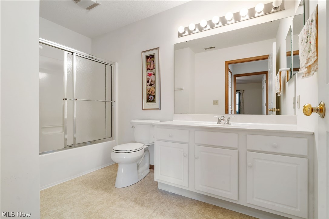 Abbey Glen Cond - Residential