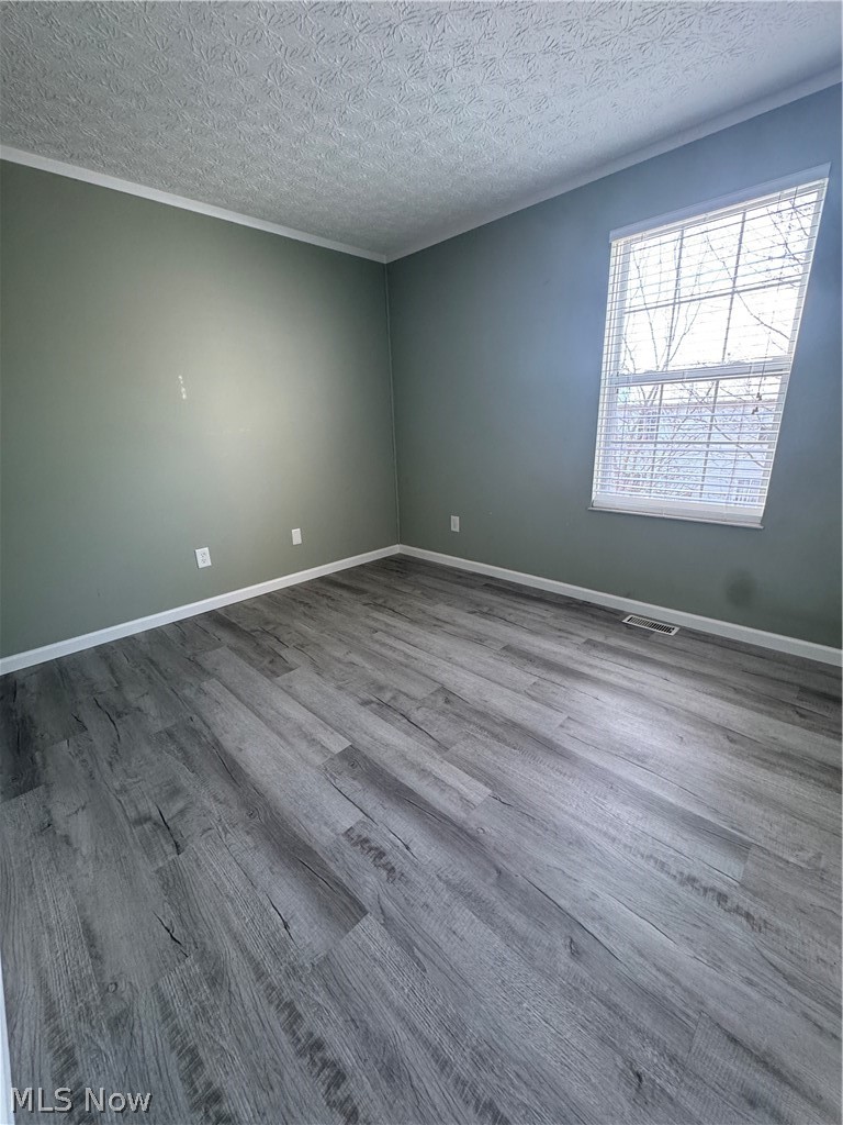 Mcneil Farms East Condo - Residential