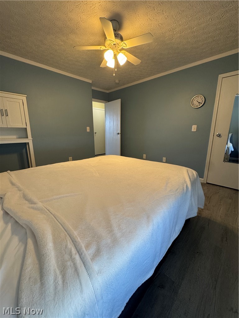 Mcneil Farms East Condo - Residential