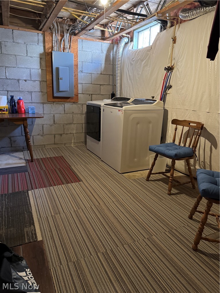 Mcneil Farms East Condo - Residential