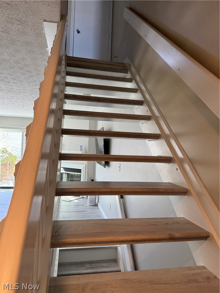 Mcneil Farms East Condo - Residential