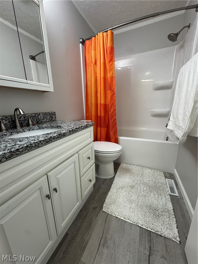 Mcneil Farms East Condo - Residential