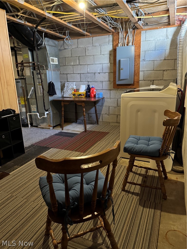 Mcneil Farms East Condo - Residential