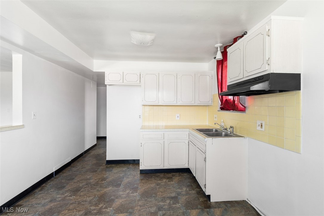 Park Heights Estate #8 - Commercial Sale