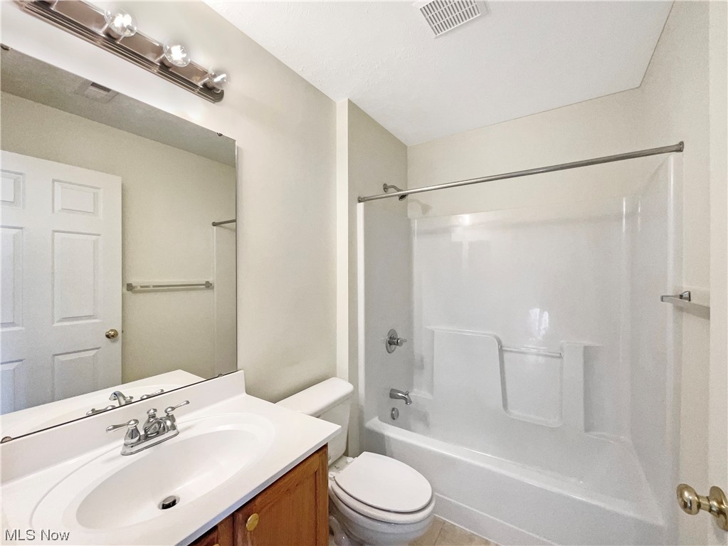 Willoughby Crossing Condo - Residential