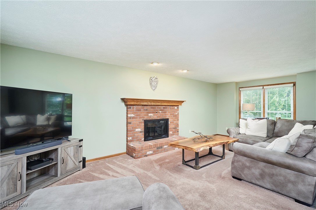 5097 Heather Ann Circle, Stow, Ohio image 7