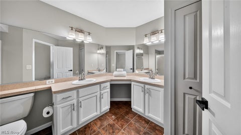 Tiny photo for 23215 Chandlers Lane, Olmsted Falls, OH 44138 (MLS # 5217038)