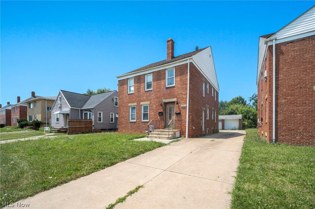 4512 W 150th Street