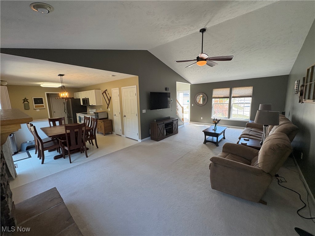 Hunters Rdg Clstr Homes Ph 04 - Residential