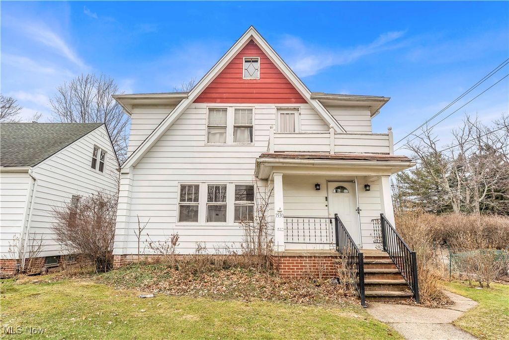 Photo of 1530 E 214th Street #1/DN, Euclid, OH 44117 (MLS # 5182119)