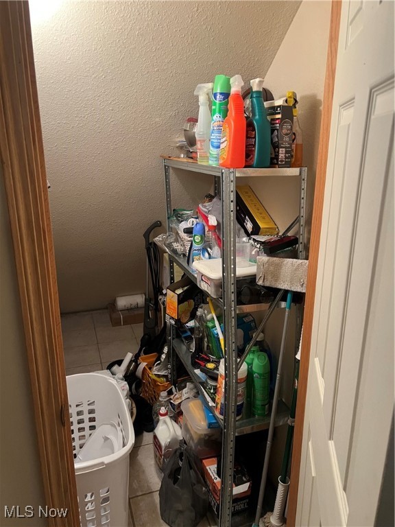 Alexandra Place Condo - Residential