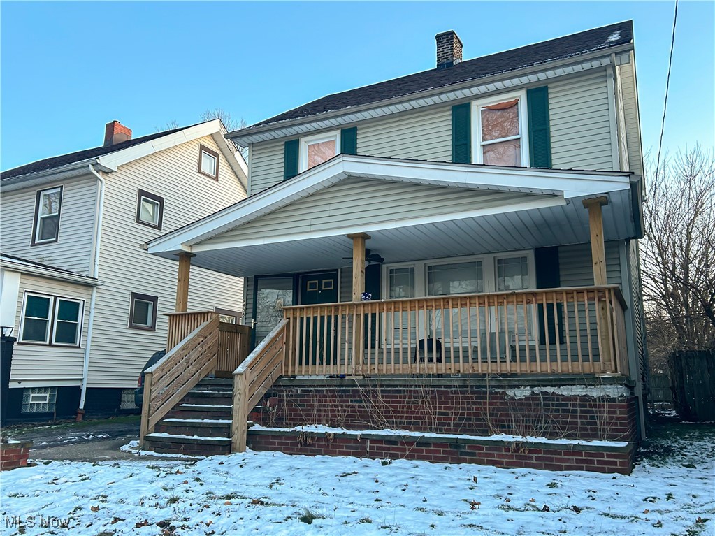 8606 Vineyard Avenue