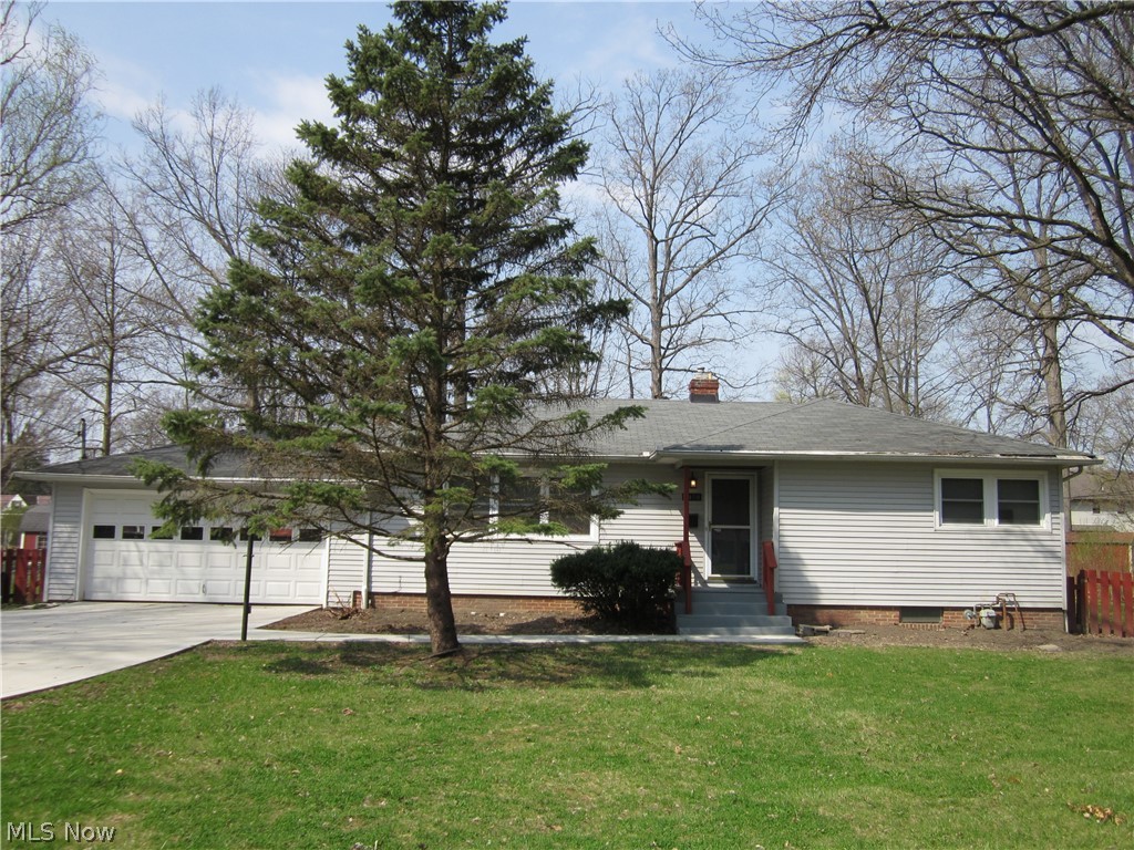 You will love this attractive ranch with attached 2 car garage nestled on a nice wide lot. Beautiful hardwood floors, updated kitchen (newer appliances) and main bath, built-in cabinet in dining room, large living room. Finished rec room and office area in basement. Newer carpet in bedrooms. Newer hot water tank, furnace and central air, electric panel updated, newer sump pump, driveway and walkway 2020, basement exterior waterproofing 2021. Sellers are providing a one year warranty.