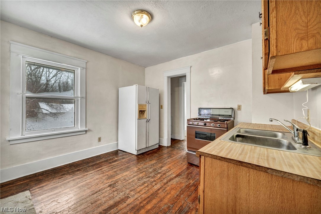 Kenastons - Residential Income