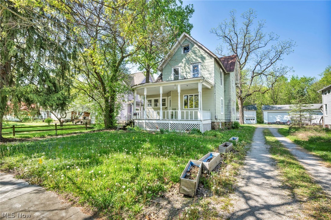 Kenastons - Residential Income