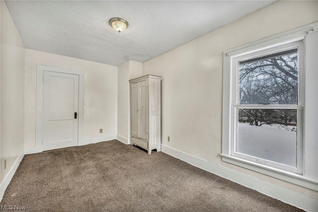 Kenastons - Residential Income