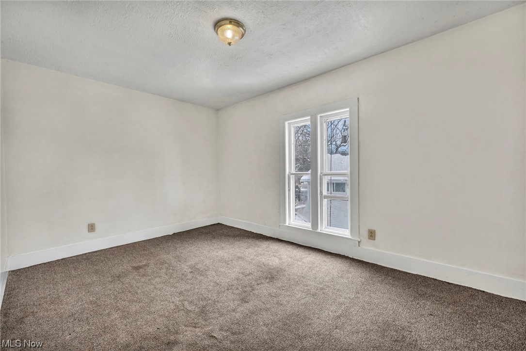 Kenastons - Residential Income