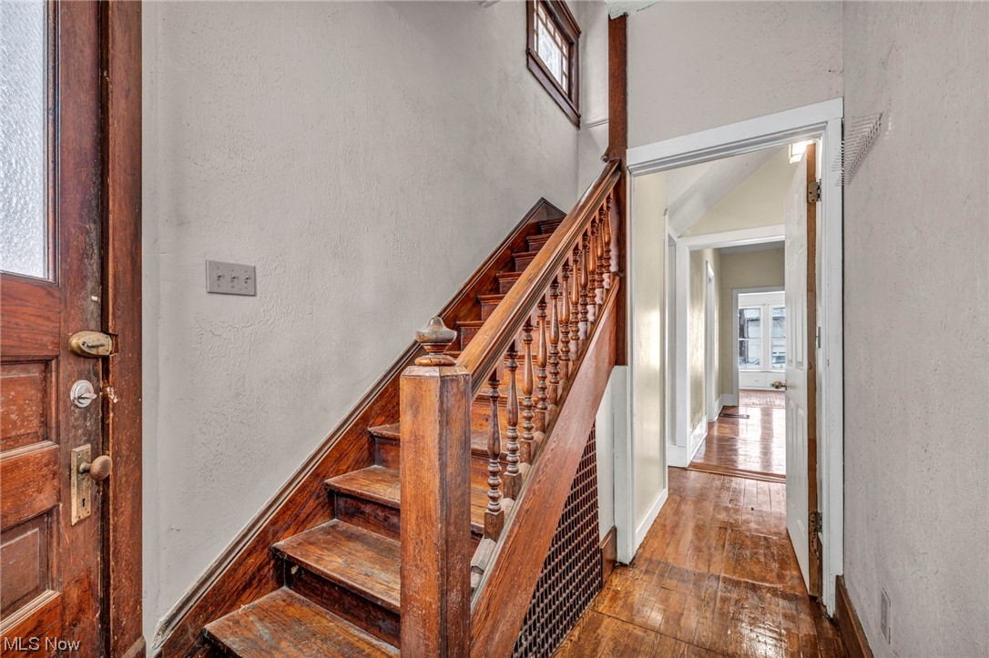 Kenastons - Residential Income