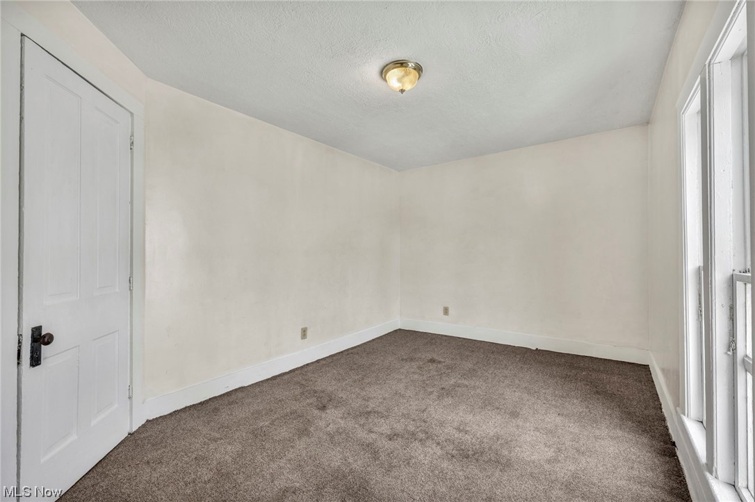 Kenastons - Residential Income