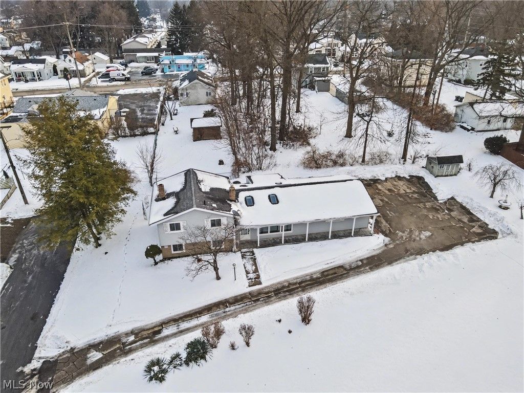 Photo of 1840 13th Street, Cuyahoga Falls, OH 44223 (MLS # 5187042)