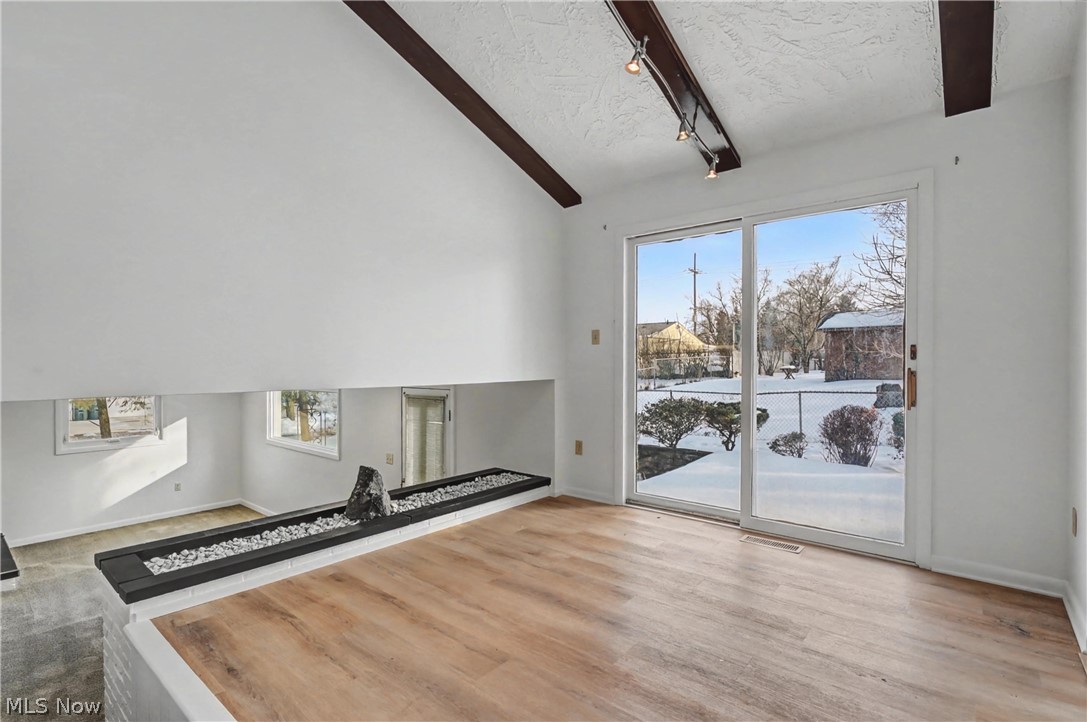 Duncan Heights - Residential