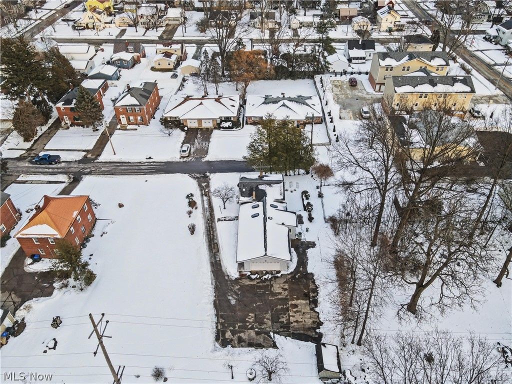 Photo of 1840 13th Street, Cuyahoga Falls, OH 44223 (MLS # 5187042)