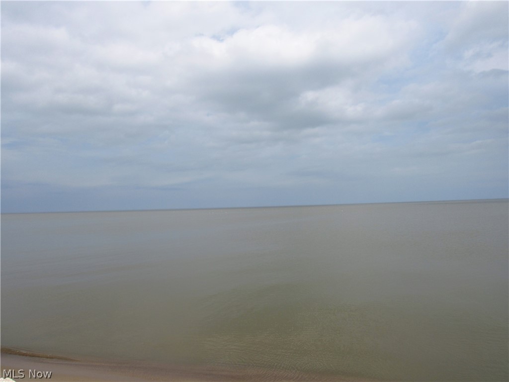 Cedar Point Chausee - Residential