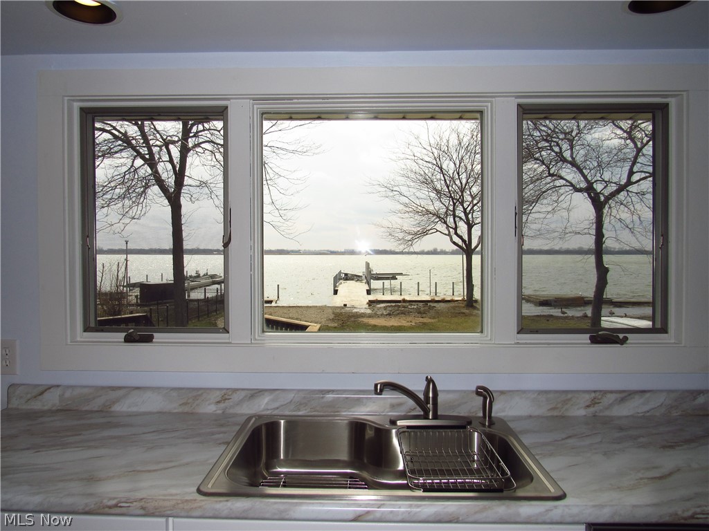 Cedar Point Chausee - Residential