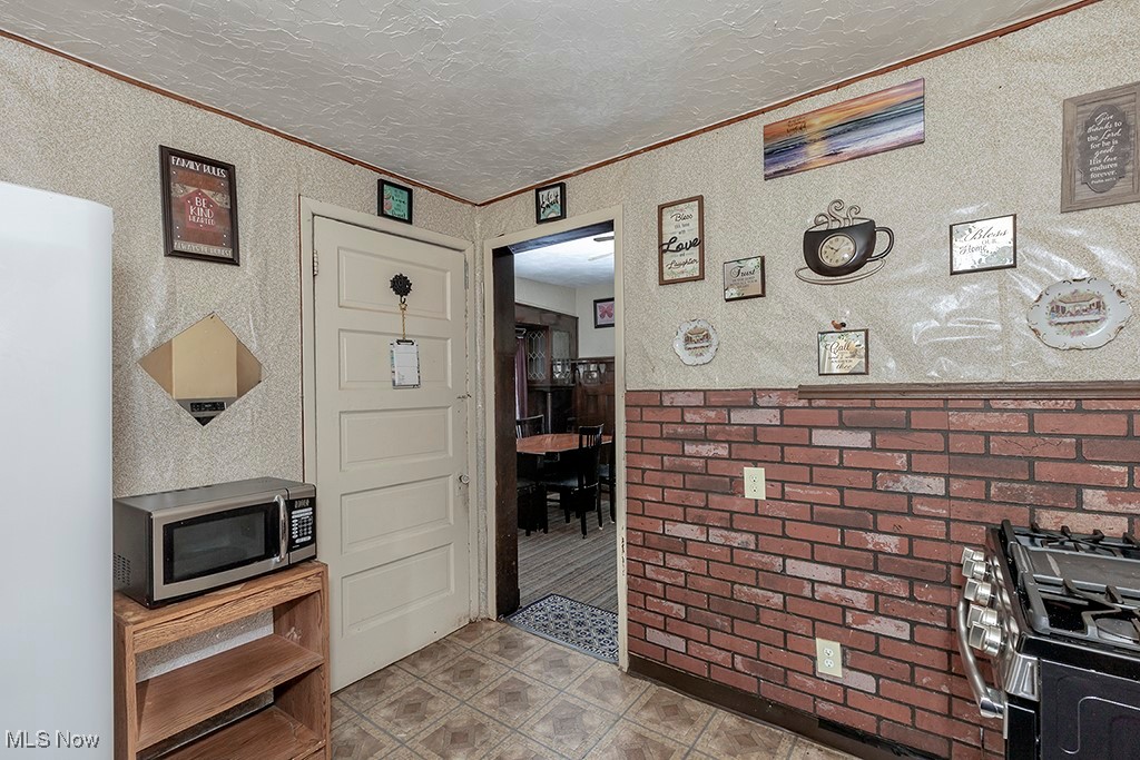 1744 Northfield Avenue, Cleveland, Ohio image 11