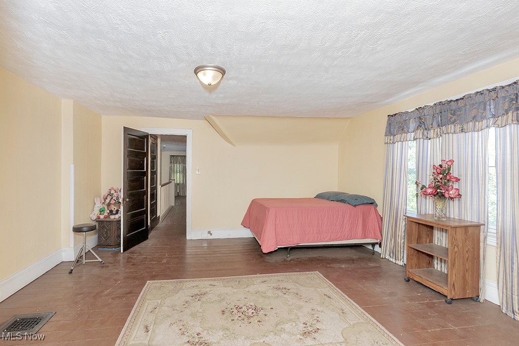 1744 Northfield Avenue, Cleveland, Ohio image 21