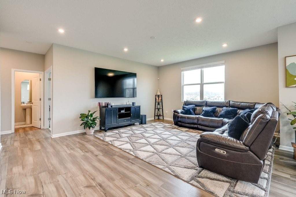 Tallmadge Reserve Ph Four - Residential Lease
