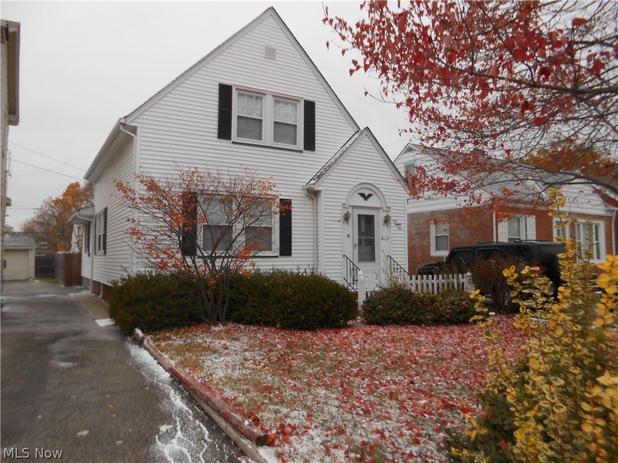 Well maintained Bungalow.  Living room with fireplace.  First floor bedroom. Two additional bedrooms on second floor.  Eat in kitchen, formal dining room.  Glass block windows, security system installed.  Two car garage with walk up storage area, workbenches, plenty of cabinets.  Close to schools, parks, and shopping!
Sold As-Is.  Buyer assumes all violations.