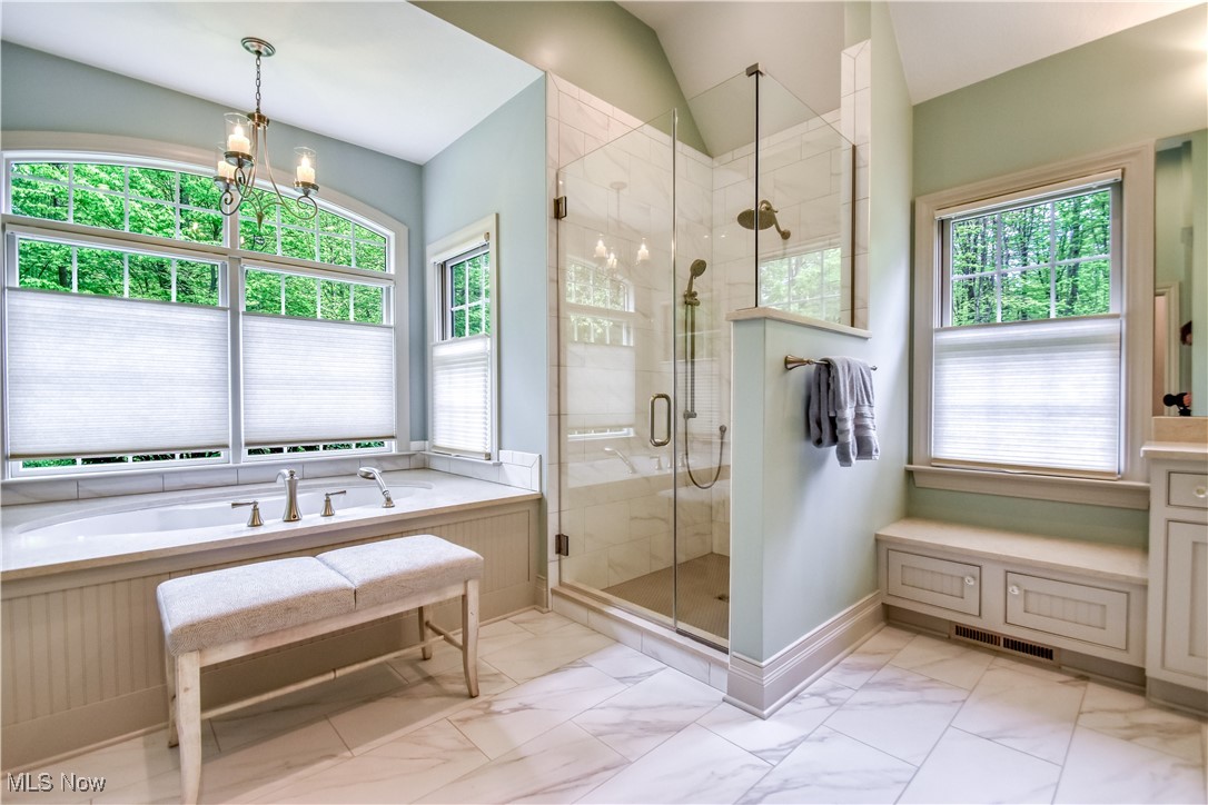 10360 Sawmill Drive, Chardon, Ohio image 14