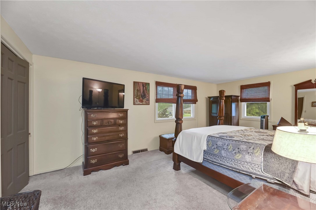 36850 Bauerdale Drive, Avon, Ohio image 21