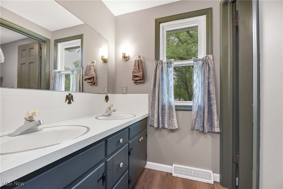 36850 Bauerdale Drive, Avon, Ohio image 27