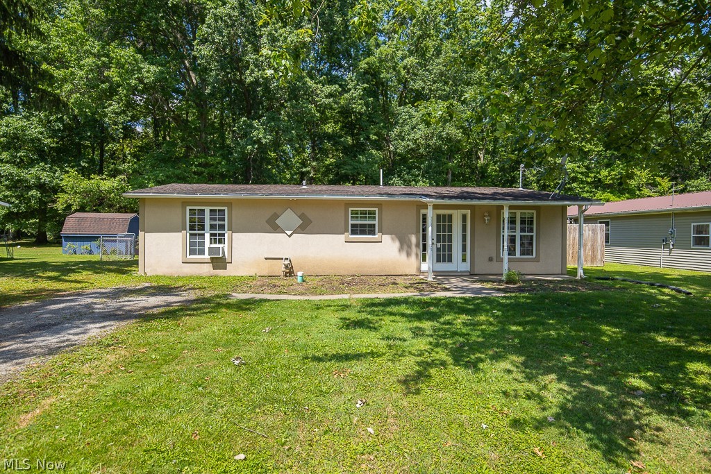 Midview Ranch!!! Fabulous lot with a Two car detached garage! Three beds, one full bath, formal dining room with formal living room. Kitchen has stove & dishwasher (Stove has some issues being sold as is) Home is in need of a little TLC. Call today for your personal tour.