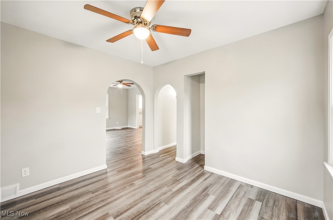 414 10th Street, Struthers, Ohio image 12