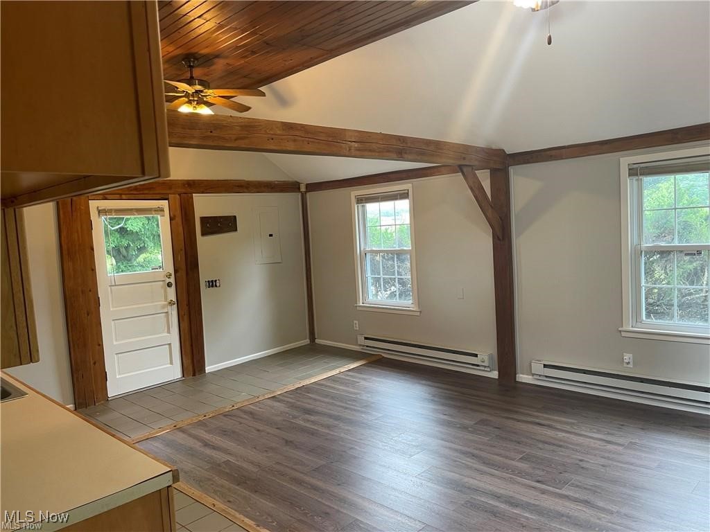 Burton, Ohio 44021, United States, 1 Bedroom Bedrooms, ,1 BathroomBathrooms,Residential,Active,175709